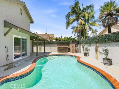 6009 E Calle Cedro , Anaheim Hills, CA