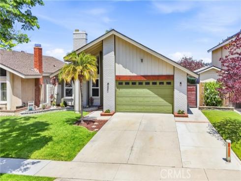 6009 E Calle Cedro , Anaheim Hills, CA