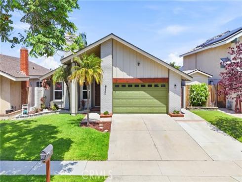 6009 E Calle Cedro , Anaheim Hills, CA