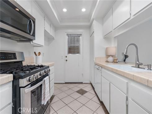 7608 E Woodsboro Avenue, Anaheim Hills, CA