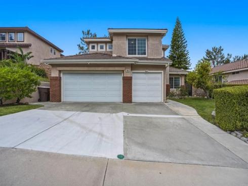 1065 S Hanlon   Way, Anaheim Hills, CA