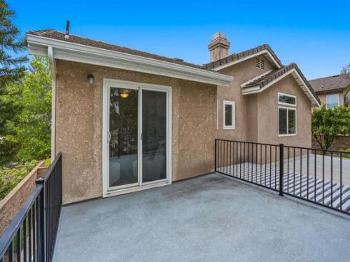 1065 S Hanlon   Way, Anaheim Hills, CA