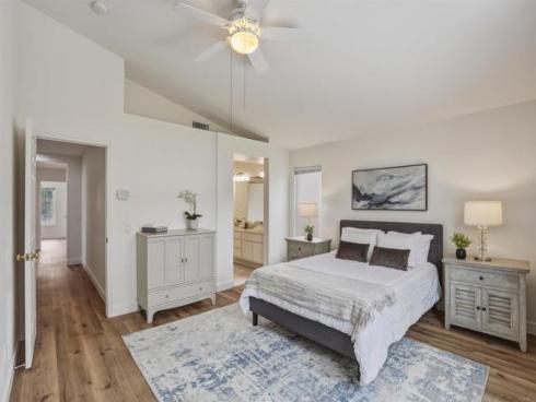 1065 S Hanlon   Way, Anaheim Hills, CA