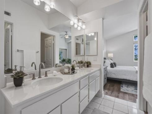 1065 S Hanlon   Way, Anaheim Hills, CA