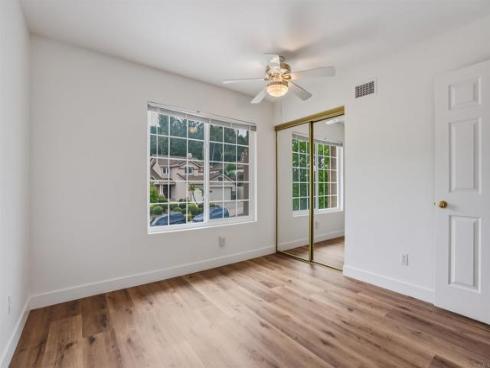 1065 S Hanlon   Way, Anaheim Hills, CA