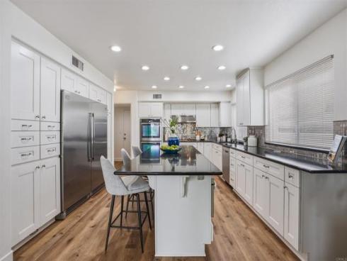 1065 S Hanlon   Way, Anaheim Hills, CA