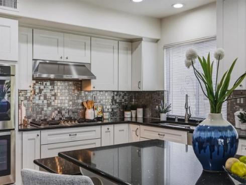 1065 S Hanlon   Way, Anaheim Hills, CA