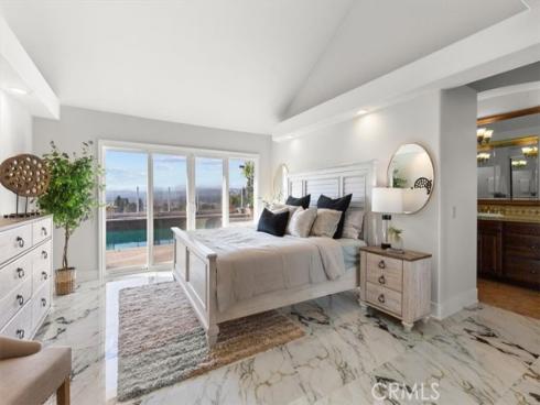 4413 E Valley Gate , Anaheim Hills, CA