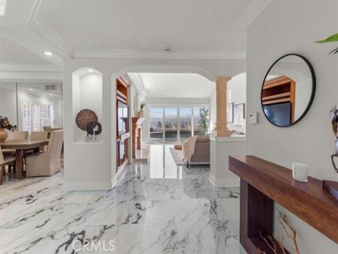 4413 E Valley Gate , Anaheim Hills, CA