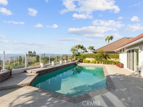 4413 E Valley Gate , Anaheim Hills, CA