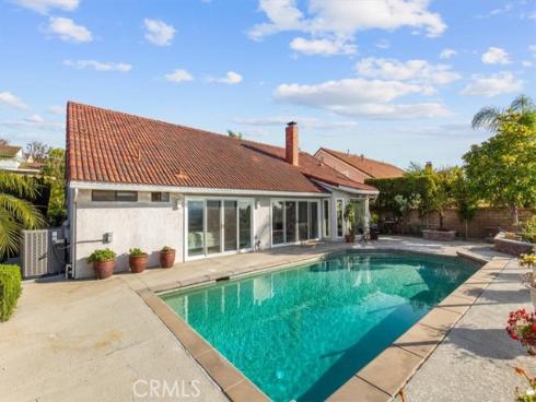 4413 E Valley Gate , Anaheim Hills, CA