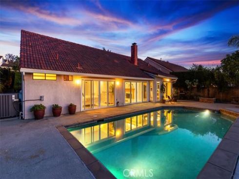 4413 E Valley Gate , Anaheim Hills, CA