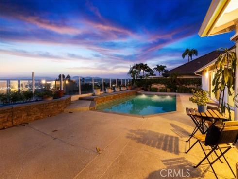 4413 E Valley Gate , Anaheim Hills, CA