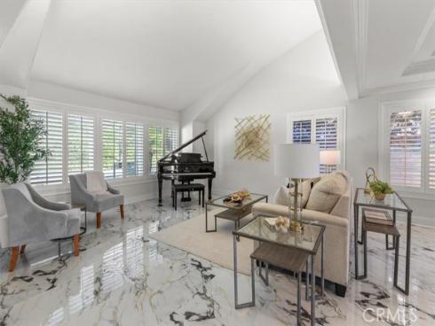 4413 E Valley Gate , Anaheim Hills, CA