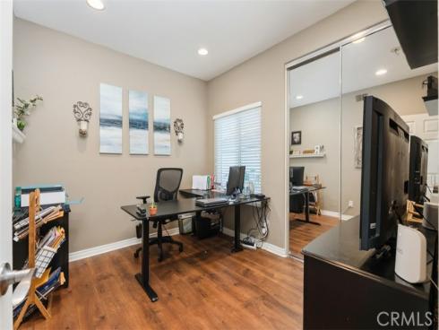 1075 S Matthew Way, Anaheim Hills, CA