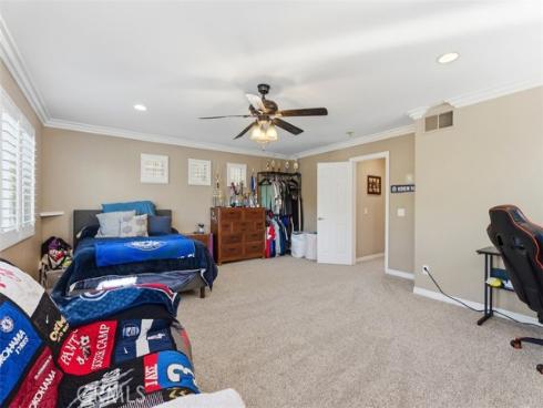 1075 S Matthew Way, Anaheim Hills, CA