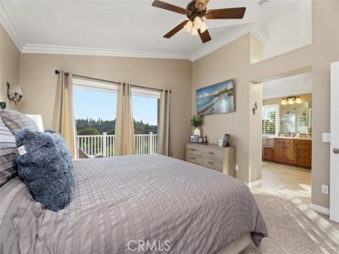 1075 S Matthew Way, Anaheim Hills, CA
