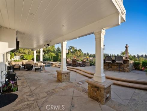 1075 S Matthew Way, Anaheim Hills, CA