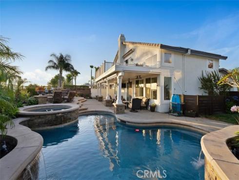 1075 S Matthew Way, Anaheim Hills, CA