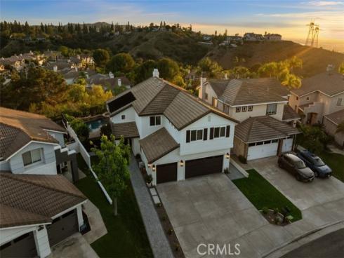 1075 S Matthew Way, Anaheim Hills, CA