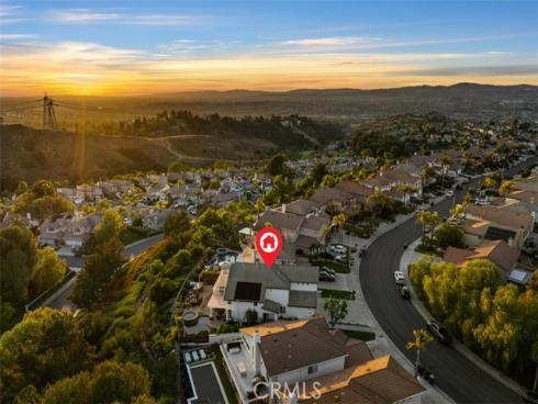 1075 S Matthew Way, Anaheim Hills, CA