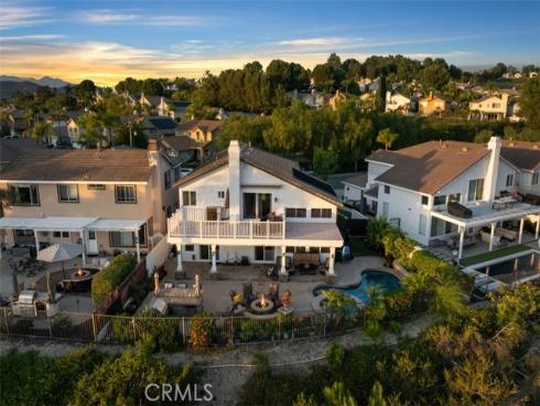 1075 S Matthew Way, Anaheim Hills, CA