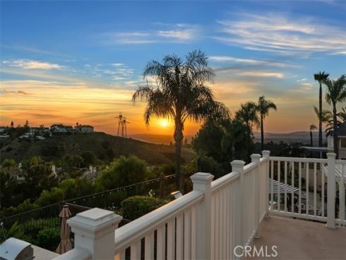 1075 S Matthew Way, Anaheim Hills, CA