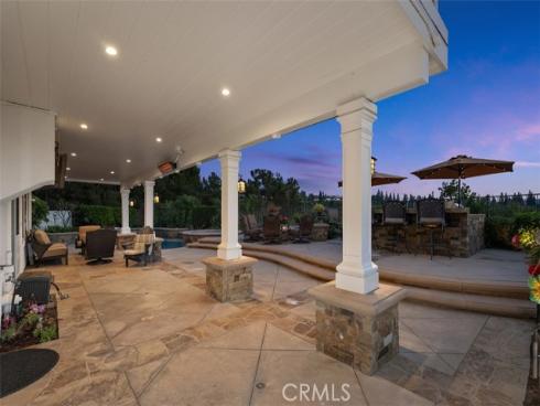 1075 S Matthew Way, Anaheim Hills, CA