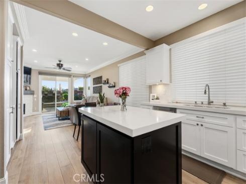 1075 S Matthew Way, Anaheim Hills, CA
