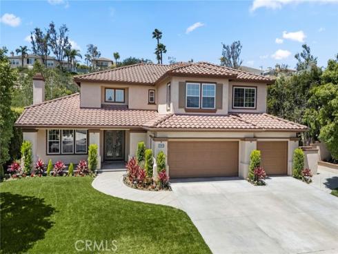 1049 S Summer Breeze , Anaheim Hills, CA