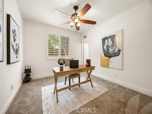 1049 S Summer Breeze , Anaheim Hills, CA