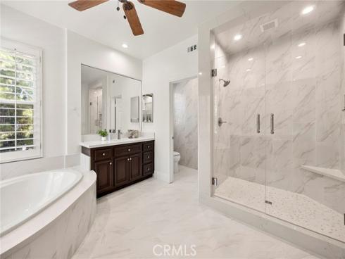 1049 S Summer Breeze , Anaheim Hills, CA