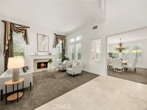 1049 S Summer Breeze , Anaheim Hills, CA
