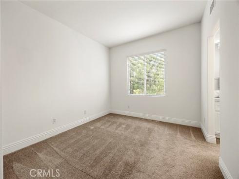 1049 S Summer Breeze , Anaheim Hills, CA
