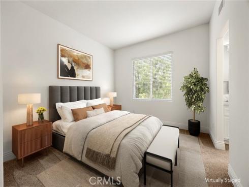 1049 S Summer Breeze , Anaheim Hills, CA