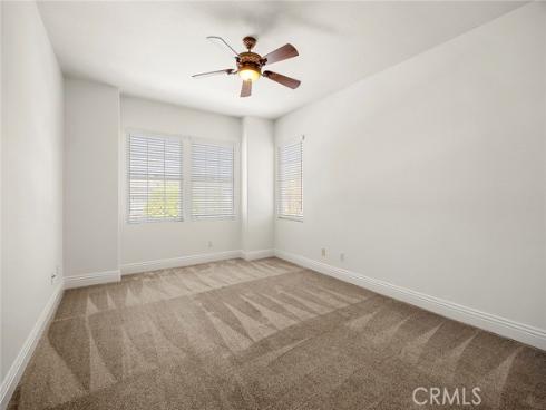 1049 S Summer Breeze , Anaheim Hills, CA