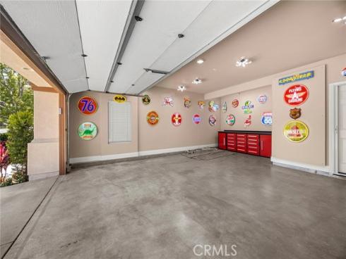 1049 S Summer Breeze , Anaheim Hills, CA