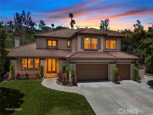 1049 S Summer Breeze , Anaheim Hills, CA