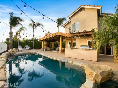 491 S Hibiscus Way, Anaheim Hills, CA