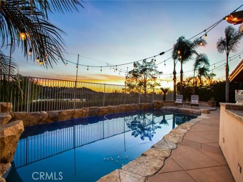 491 S Hibiscus Way, Anaheim Hills, CA