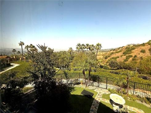 6079 E Butterfield  , Anaheim Hills, CA