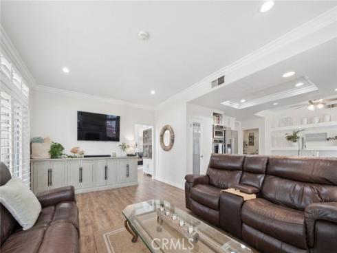 510 S Laureltree , Anaheim Hills, CA
