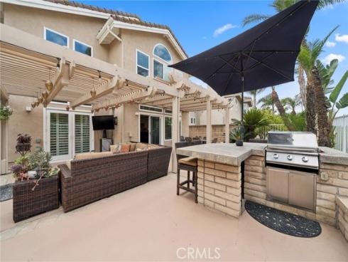 510 S Laureltree , Anaheim Hills, CA