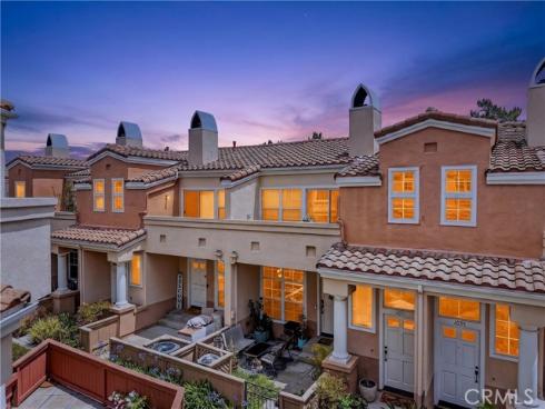 1027 S. Stresa