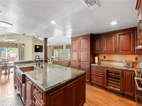 396 S Sleepy Meadow , Anaheim Hills, CA