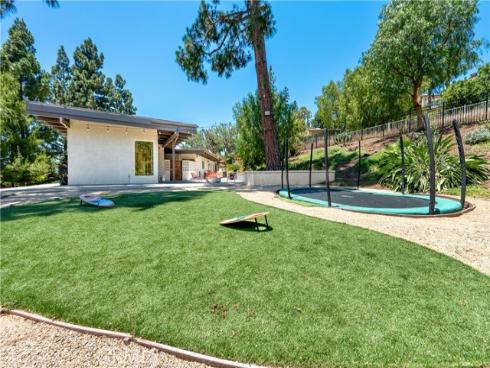 450 S Via Vista Road, Anaheim Hills, CA