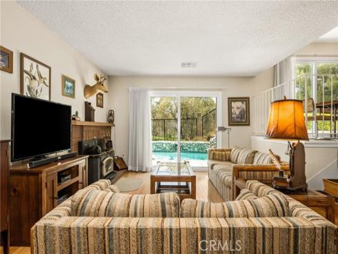 186 S Donna Court, Anaheim Hills, CA
