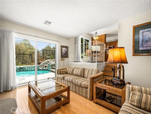 186 S Donna Court, Anaheim Hills, CA
