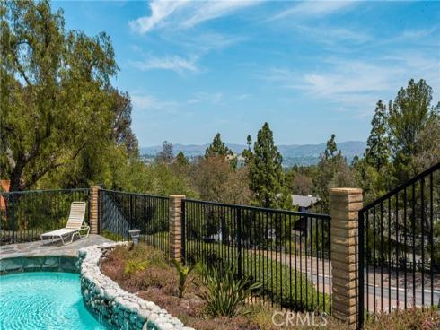 186 S Donna Court, Anaheim Hills, CA