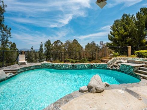186 S Donna Court, Anaheim Hills, CA